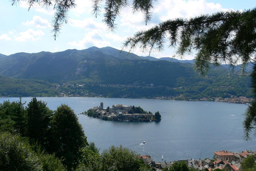 Apartments Cusius And Horta Orta San Giulio Rom bilde