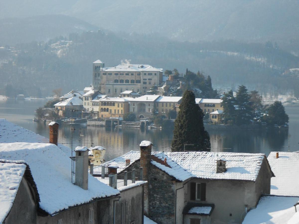 Apartments Cusius And Horta Orta San Giulio Rom bilde